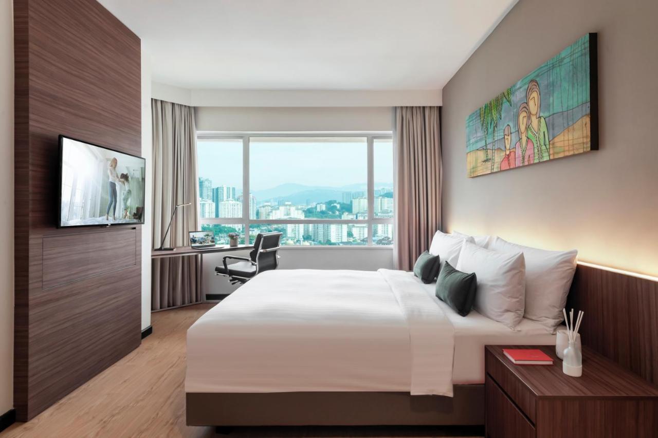 Oakwood & Hotel 4*
