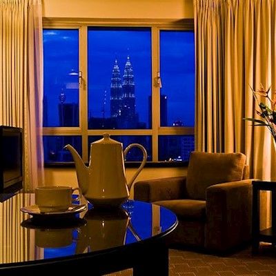 Oakwood & 4* Kuala Lumpur